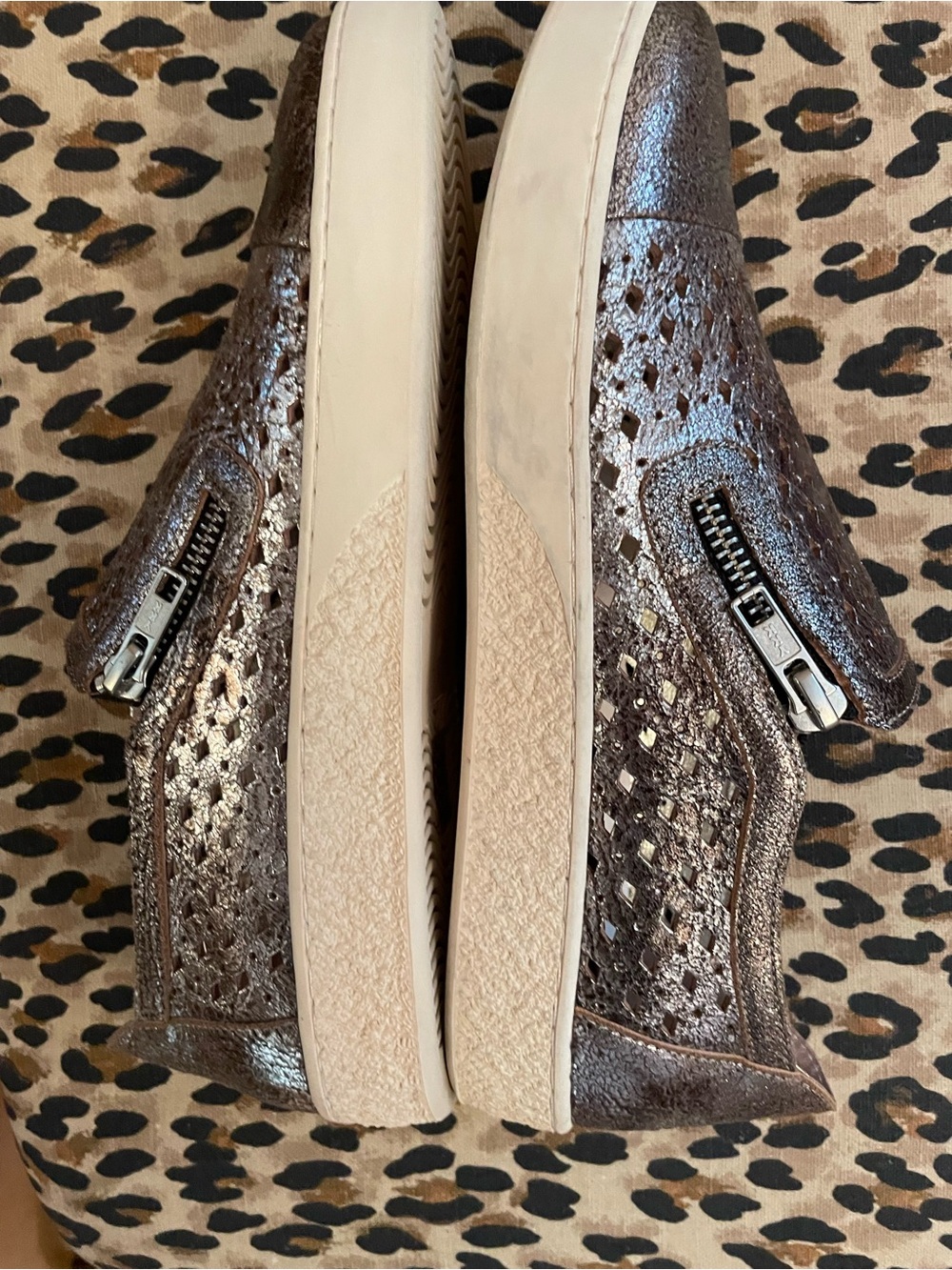 Chocolat Blu Metallic Bronze Leather Slip-On Sneakers 8.5